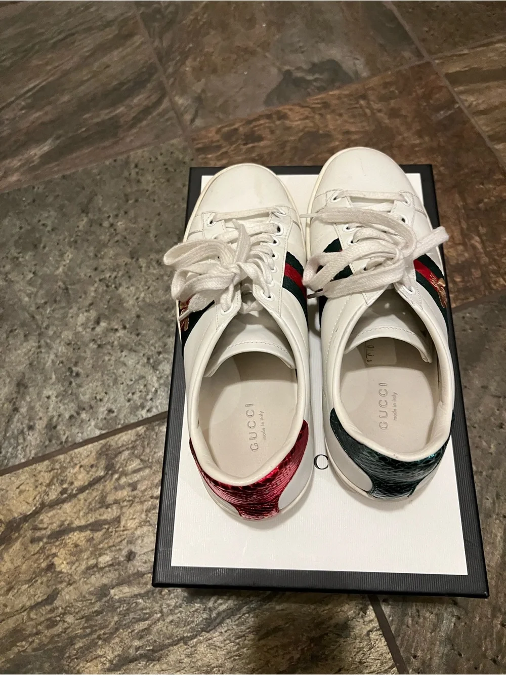 Gucci White Leather Ace Sneakers Red & Green Web Stripe and Bee Women’s 36 EUC